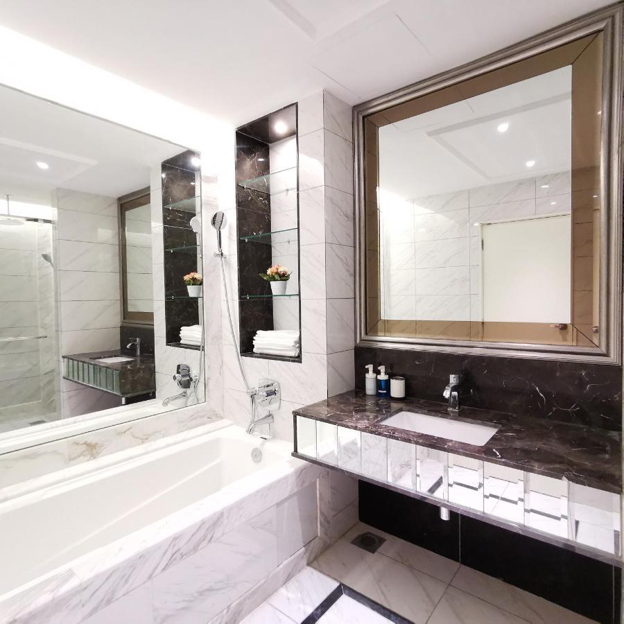 Sky Pool Elegant Suite @ Sri Hartamas Kuala Lumpur Exterior foto