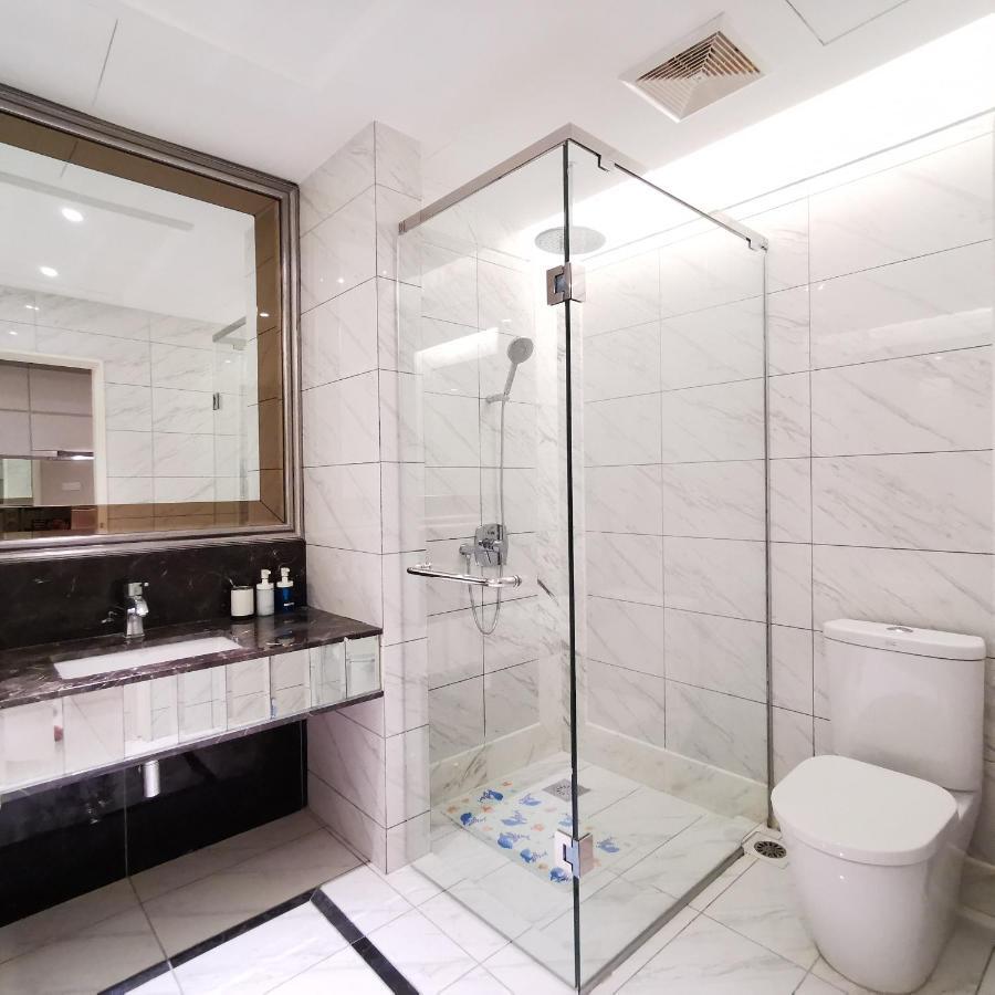 Sky Pool Elegant Suite @ Sri Hartamas Kuala Lumpur Exterior foto